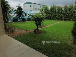 Vente Villa 7 pièces Cocody 2 plateaux 7ème tranche
