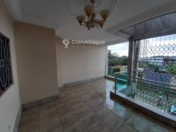 Location villa 8 pièces - Cocody Angré Nouveau Chu
