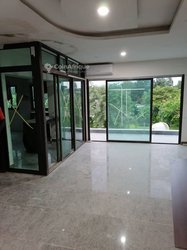 Vente appartement 5 pièces - Cocody Riviera Mbadon