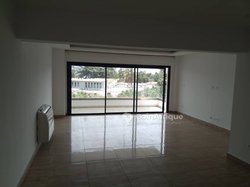 Location appartement 3 pièces - Marcory Zone 4