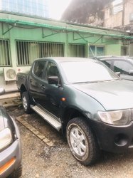 Mitsubishi L200 - 2009
