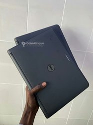 PC Dell Latitude 3340 - core i3