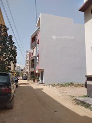 Terrain 200 m² - Cité Mbakiyou Faye 