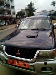 Mitsubishi Montero 2000