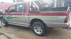 Mitsubishi L200 2004