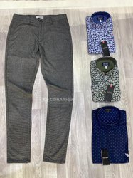 Ensemble pantalon kaki et chemise 
