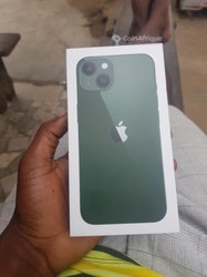 iPhone 13 - 256Go