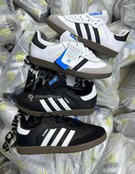 Chaussures Adidas