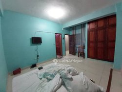 Location chambre meublée  - Ekounou