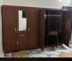 Armoire