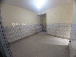 Location appartement  3 pièces- Biyem-assi