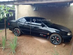 Toyota Avensis 2000