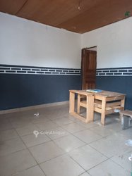 Location studio -Biyem-assi