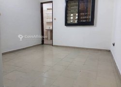 Location appartement 3 pièces - Nganguè Bonapriso 