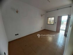 Location  appartement 3 pièces   -  Biteng