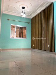 Location  studio - Nkomo