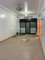 Location bureaux & commerces 45  - Dakar