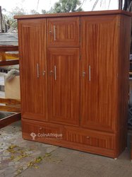 Armoire