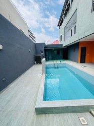 Location villas 5 pièces - Cocody