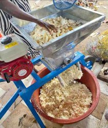 Machine broyeuse de manioc