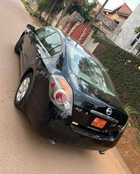 Nissan Altima 2011