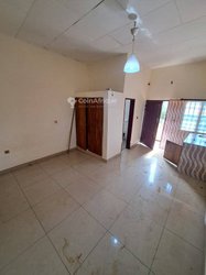 Location chambre 3 pièces - Yaoundé