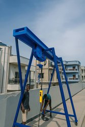 Monte charge électrique complet