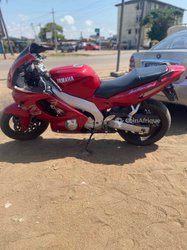 Yamaha Fazer 600  2006