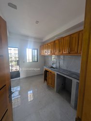 Location appartement 8 pièces - Yaoundé bastos