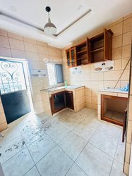 Location appartement 7 pièces - Yaoundé Bastos