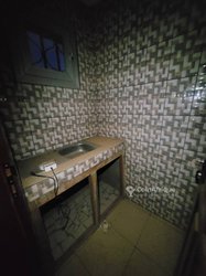 Location bureaux et commerces  - Biyem Assi 