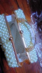 Sac à main en perles