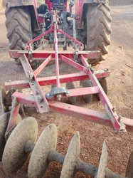 Mahindra commander 2018