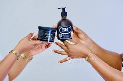 Savon noir / Gel douche et Beurre hydratant de Royal cosmetik.