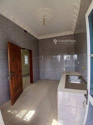 Vente villas 18 pièces - Yaoundé