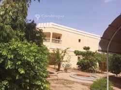 Vente villa duplex 8 pièces - Zone 1