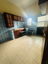 Vente villas 10 pièces - Douala