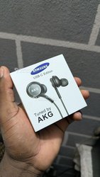 Écouteurs filaires USB-C avec microphone intégré 