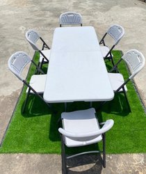 Table et chaises de vip