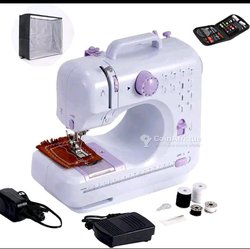 Mini machine à coudre
