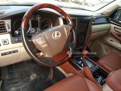 Lexus lx a 