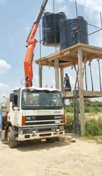 Location de camion grue plateau 