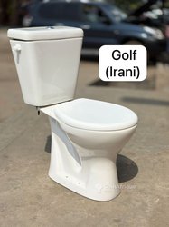 Chaise anglaise et lavabo 