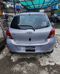 Toyota Yaris 2009