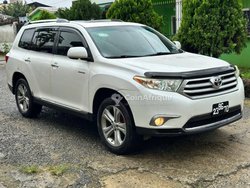 Toyota highlander 2013