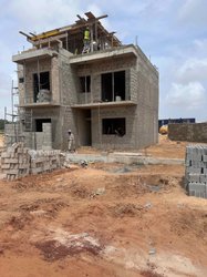 Vente villas 5 r+1 pièces -ndiakhirate