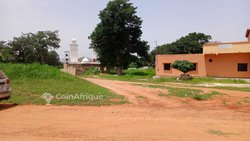 Terrains 250m²  - malikounda