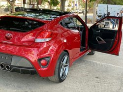 Hyundai Veloster 2013