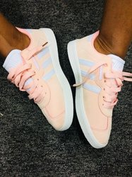 Tennis chics