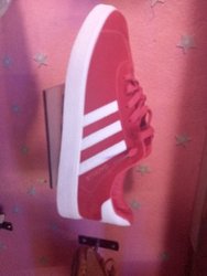 Chaussures Adidas rouge